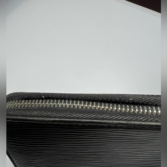 LOUIS VUITTON Zippy Long Wallet *AS-IS* - Picture 6 of 6